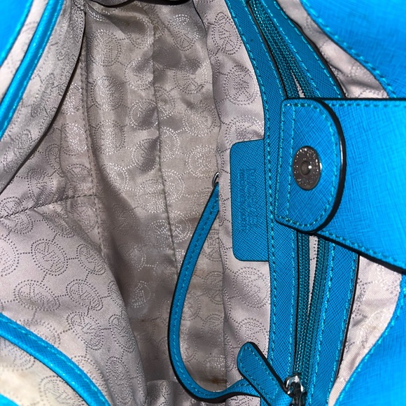 Michael Kors leather bag in excellent condition - Picture 9 of 9